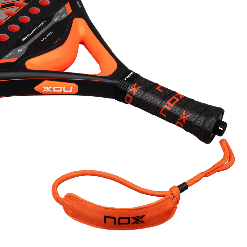 NOX Equation Hard Advanced 2026 מחבט פאדל לשליטה ודיוק